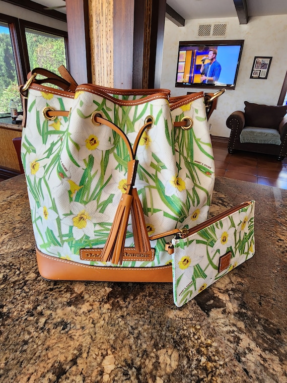 Dooney And Bourke Daffodil Bucket Drawstring Hand… - image 9