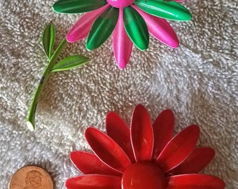 Flower 2 Large Metal Brooches Pink And Green Red Daisy Vintage Brooch