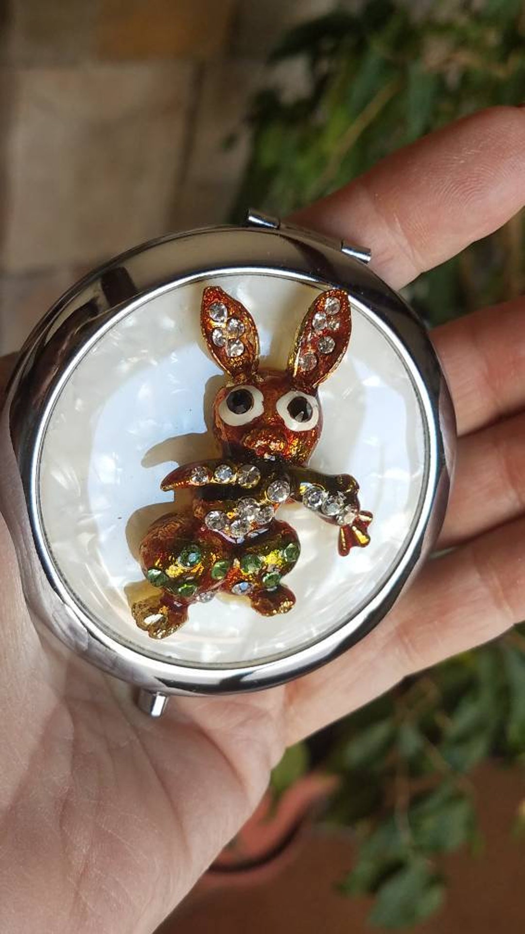 Bunny Rabbit Compact Mother of Pearl Rhinestone Silver Year of the ...