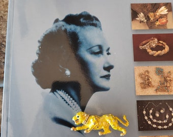 Hattie Carnegie Gold Tone Lion