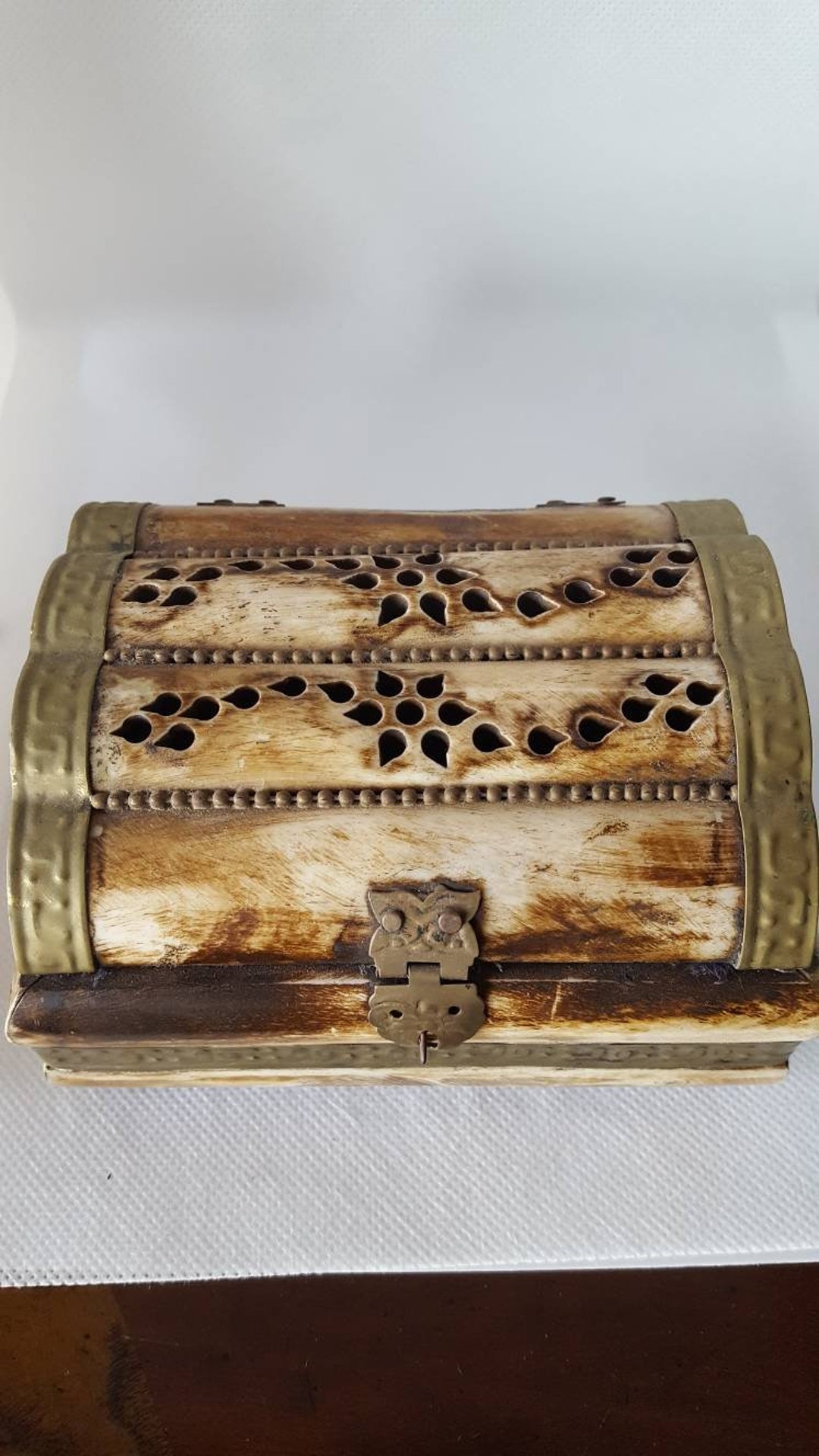 Camel Bone Vintage Brass Camel Bone Cut Out Jewelry Trinket Box With