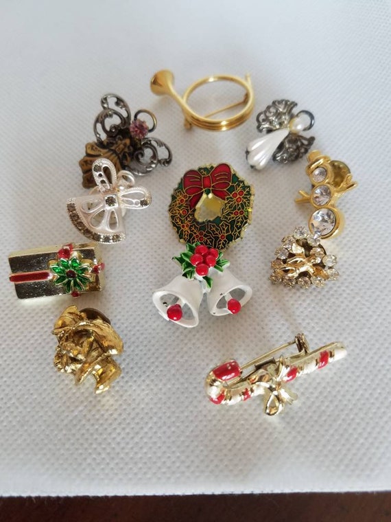 Vintage Lot Of Christmas Brooch Brooches Pins - image 9