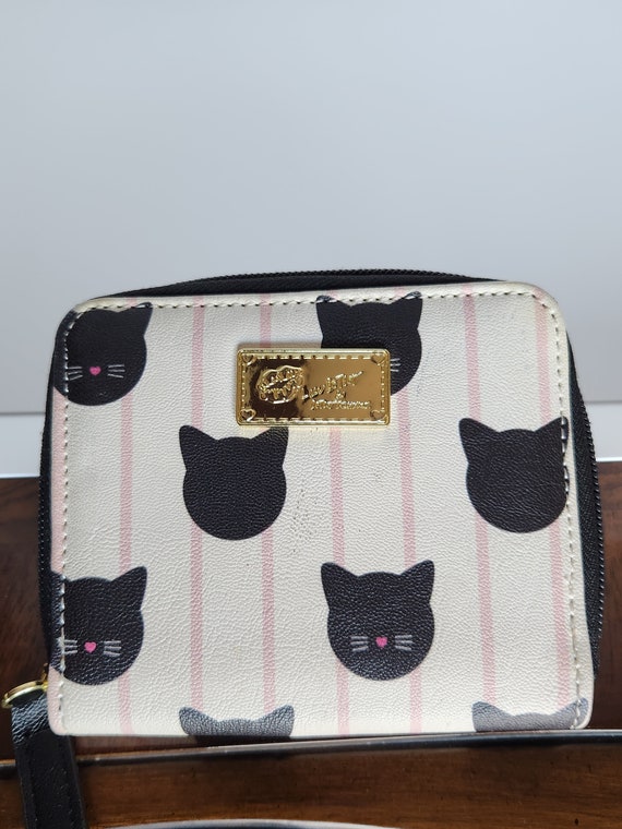 Betsey Johnson Cat Kitty Zip Around Wallet Pink An
