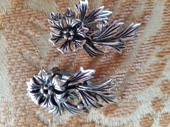 Vintage Judy Lee Large Silver Flower Clip On Earr… - image 2