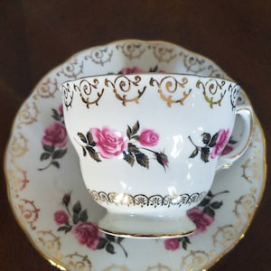 Vintage Colclough Pink Roses Gold Filigree White Genuine English Fine Bone China Tea Cup And Saucer Set