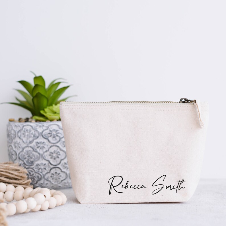 unique personalised gifts, gifts for friend, Personalised teacher gifts, best friend gifts, Personalised cosmetic bag, Bridesmaid makeup bag image 6
