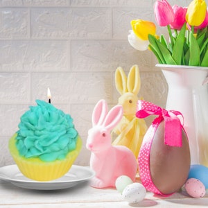 Spring Delights Rainbow Scented Soy Wax Cupcake Candles - FREE SHIPPING AVAILABLE!