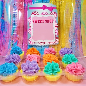 Garden Delights Spring Floral Bouquet Scented Soy Wax Melts - FREE SHIPPING AVAILABLE!