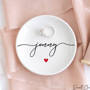 Heart Jewelry Dish, Galentines Day Gifts for Friends, Personalized Valentines Day Favors for Women, Gift for Her, Cute Gift for Best Friend