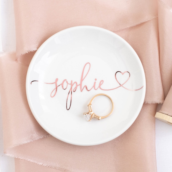 Personalized ring dish personalize trinket dish personalize jewelry dish wedding bridesmaid gift rose gold ring holder birthday gift for her