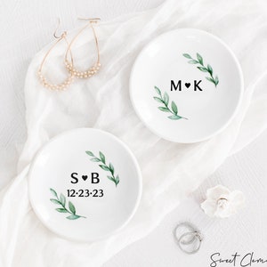 Personalized Engagement Gift, Initials Date Ring Dish, Wedding Gift for Bride and Groom, Bridal Shower Gift for Her, Custom Anniversary Gift