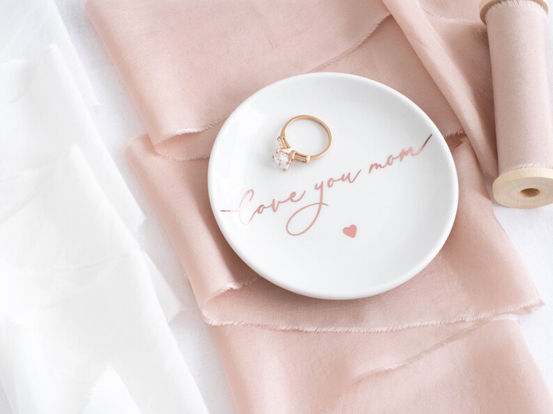 Mom jewelry dish ring dish for mom Mothers day gift mom jewelry dish personalized ring holder birthday gift for her personalized gifts mom Rose Gold