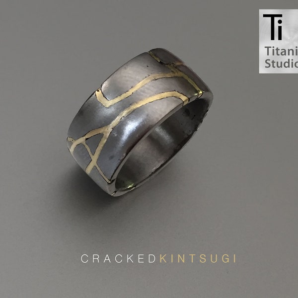 Cracked 3D printed Titanium and Yellow Gold Kintsugi ring