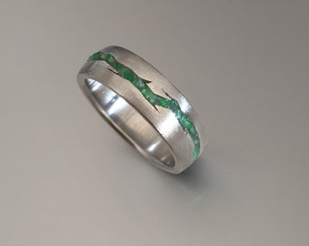 Cracked 3D printed Titanium Gem Inlay Ring