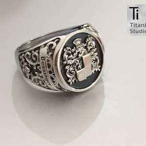 Family Crest Ring / Coat of Arms Ring