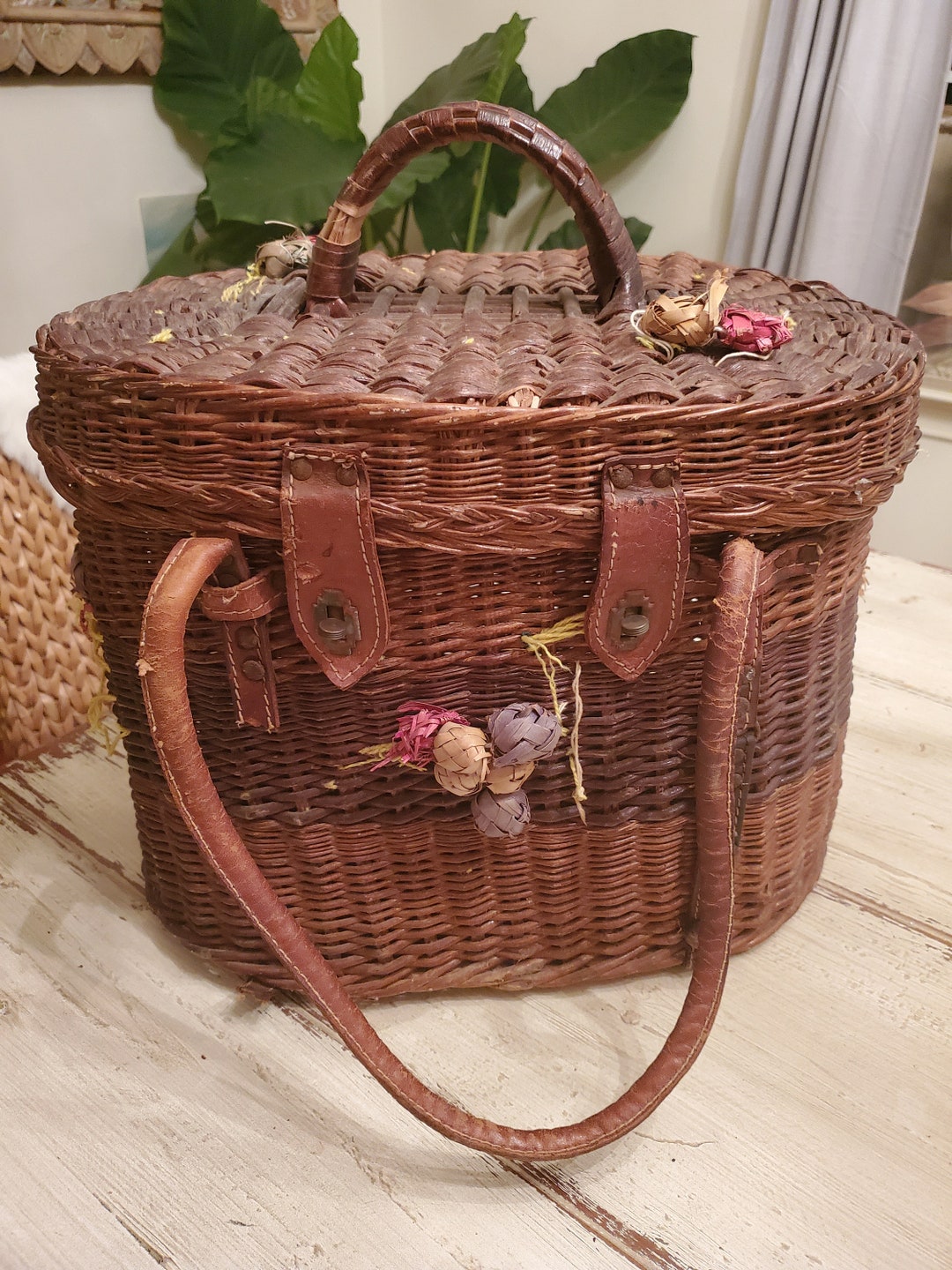 Vintage Basket With Lid and Leather Handles Etsy