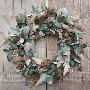 Eucalyptus and Lambs Ear Wreath, Boxwood Pampas and Berry Wreath, Everyday Neutral Farmhouse Decor, Spring Summer Modern Door Hanger