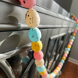 6 ft Easter Speckled Egg Garland •  Easter Mantel Decor • Spring Easter Decor • Easter Garland • Farmhouse Decor • Shelf Tiered Tray Accents