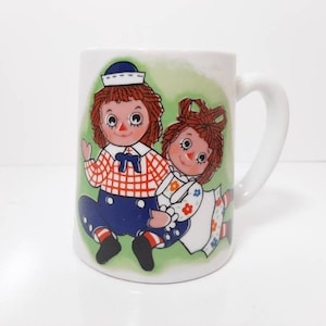 Raggedy Ann Andy Musical Coffee Mug Circa  1971.