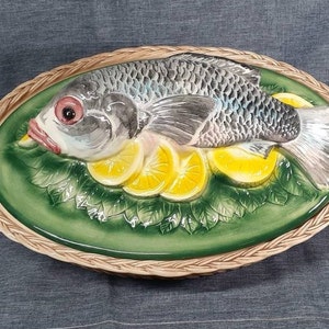 Italian Lidded Majolica Tureen/Baking/Serving Dish Decorated with Fish & Lemons