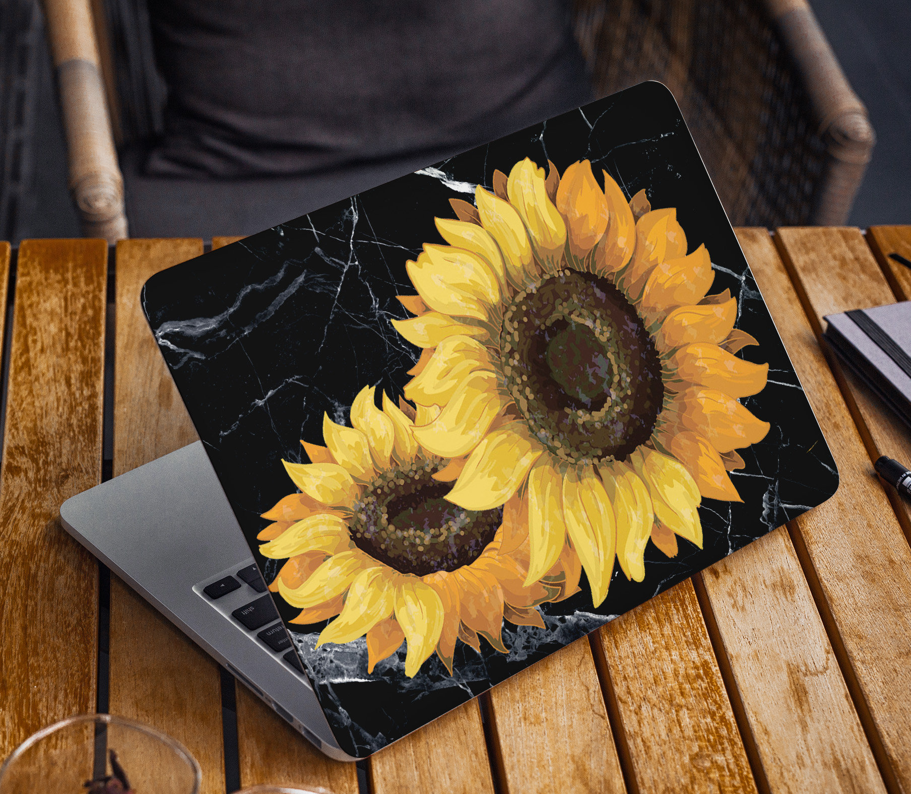 sunflower laptop case