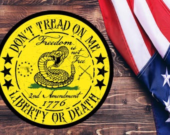Emblem Of US, With Snake Illustration And Word : Don't Tread On Me, Come And Take It. Vector - Foto 7