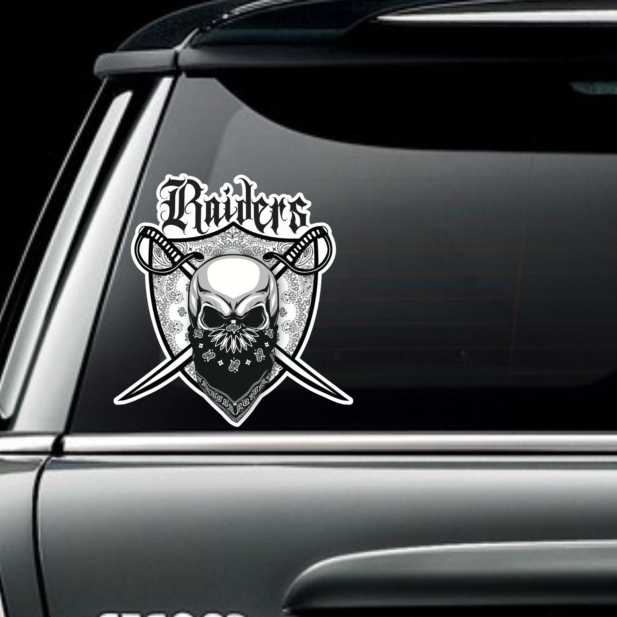 Las Vegas Raiders Skull Vinyl Decal ~ Car Sticker - for Walls