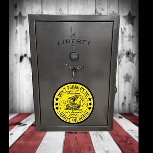 Gadsden Flag | Don’t Tread On Me | 2A decal, Patroitic sticker 14x14 inches