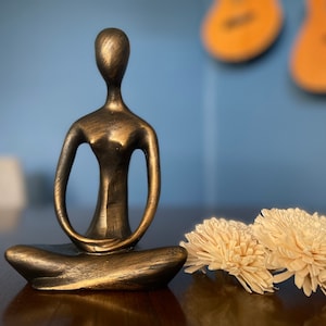 Women Yoga Sculpture Yoga Lady Yoga Girl Yoga pose wire sculpture Meditation Praying Namaste Yoga Pose statue Yoga Pose Sculpture Home Gift