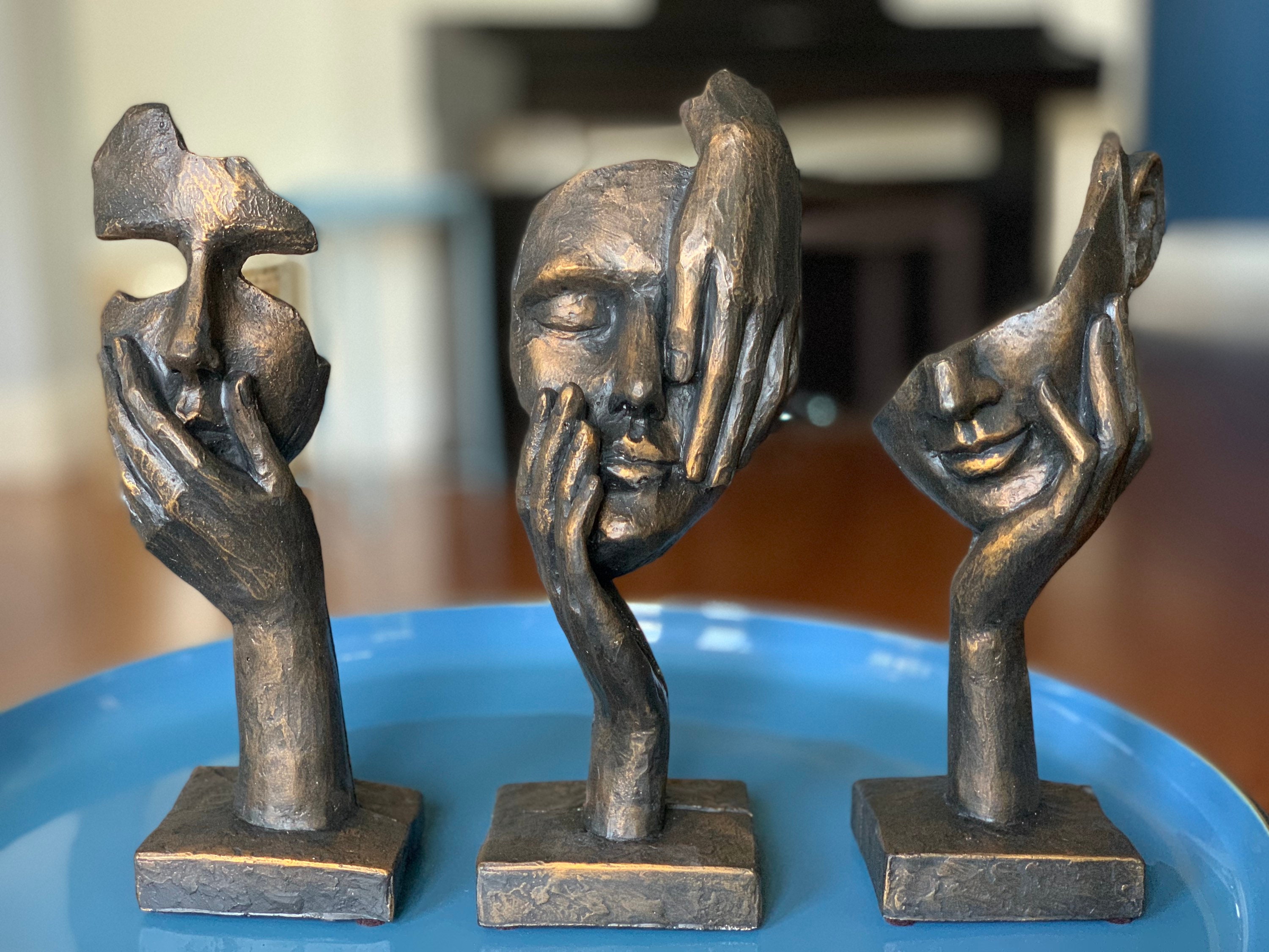 Abstract Face & Hand Statue – Modern Feminine Sculpture – Handmade ...