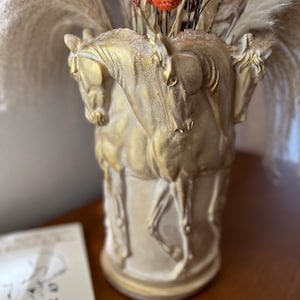 Gold Horse Head Planter – Equestrian Decor Vase for Home and Garden, Gold Flower Vase