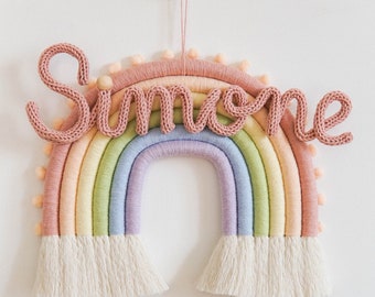 Décoration personnalisée pour chambre d'enfant, nom en tricot, arc-en-ciel en macramé personnalisé, nom d'enseigne mural pour chambre d'enfant, cadeau personnalisé pour bébé arc-en-ciel