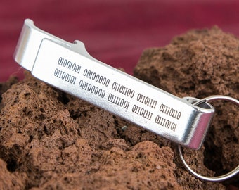 Ouvre-bière de cadeau binaire, porte-clé binaire, cadeau de code informatique personnalisé, cadeau de geek ringard, porte-clé de cadeau de message secret, cadeau de code binaire
