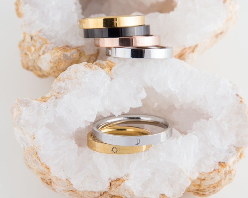 Maan zon paar ringen, gepersonaliseerde ring set, sierlijke maan en zon paar ringen, delicate maan ring, zon ring, ring set voor beste vrienden afbeelding 4