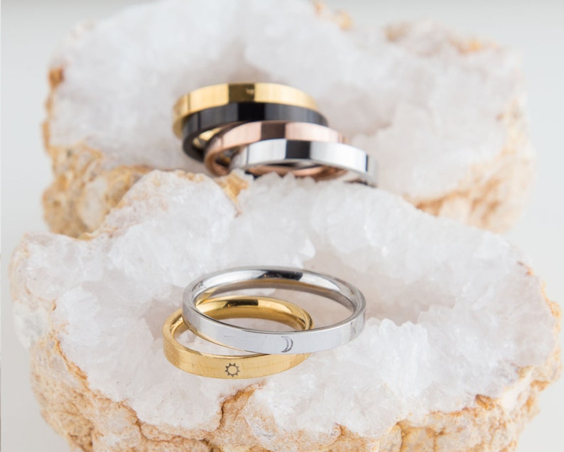 Maan zon paar ringen, gepersonaliseerde ring set, sierlijke maan en zon paar ringen, delicate maan ring, zon ring, ring set voor beste vrienden afbeelding 3