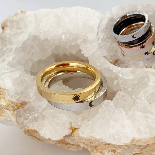 Sun & Moon Matching Rings For Couples - Personalized Promise Rings For Him & Her (Custom Engraving, Black, Sizes 6-10) - View #10