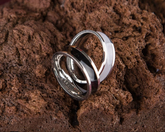 Etsy store couple rings