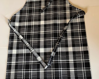 Chefs Apron - BLACK and WHITE PLAID