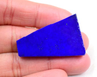 Losa de lapislázuli azul real: gema de grado AAA para la fabricación de joyas.