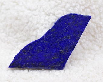 Lámina de lapislázuli en bruto: Losa de piedra preciosa azul real con forma de pájaro (53 x 26 x 5 mm, 63,00 ct)