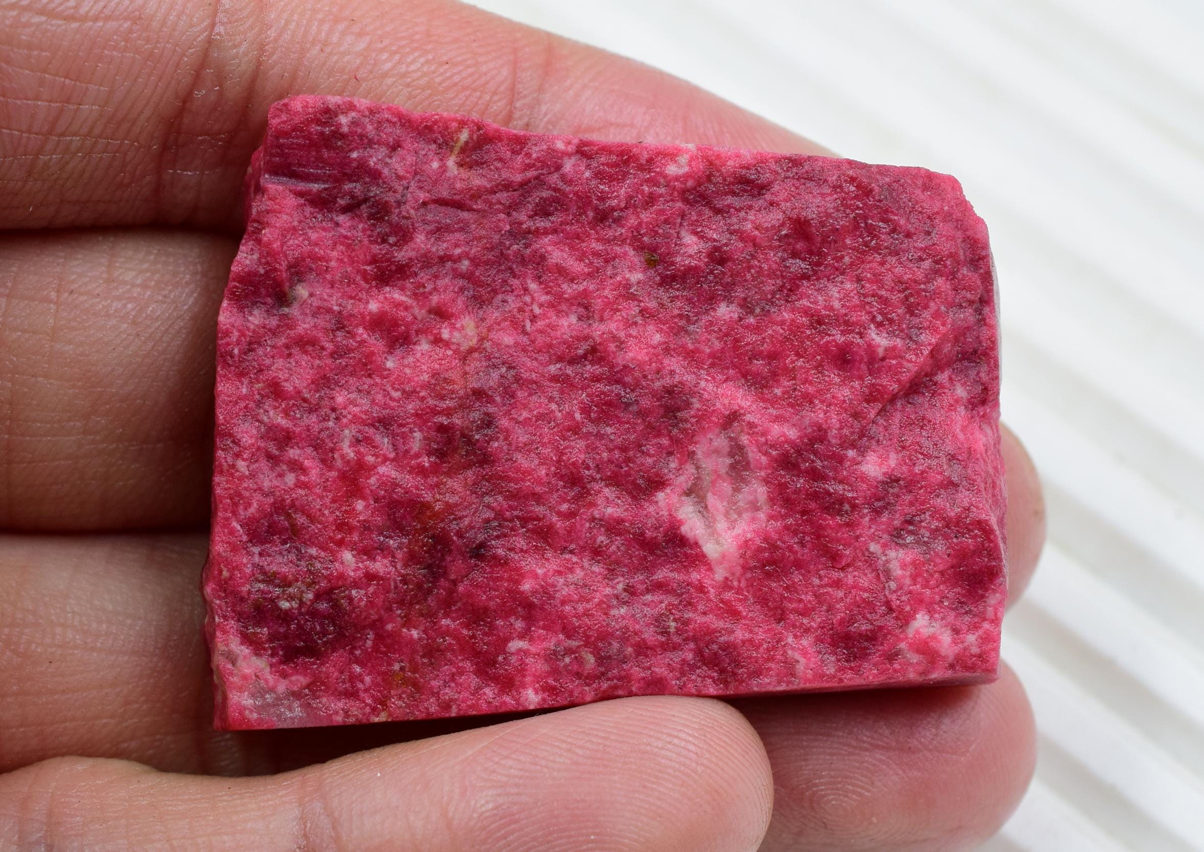 Thulite Zoicite 40x30x5.4mm Oval Cabochon - Etsy