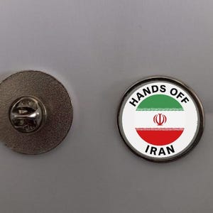 2,4 cm Hände aus dem Iran Emaille Pin Badge - Made in the UK