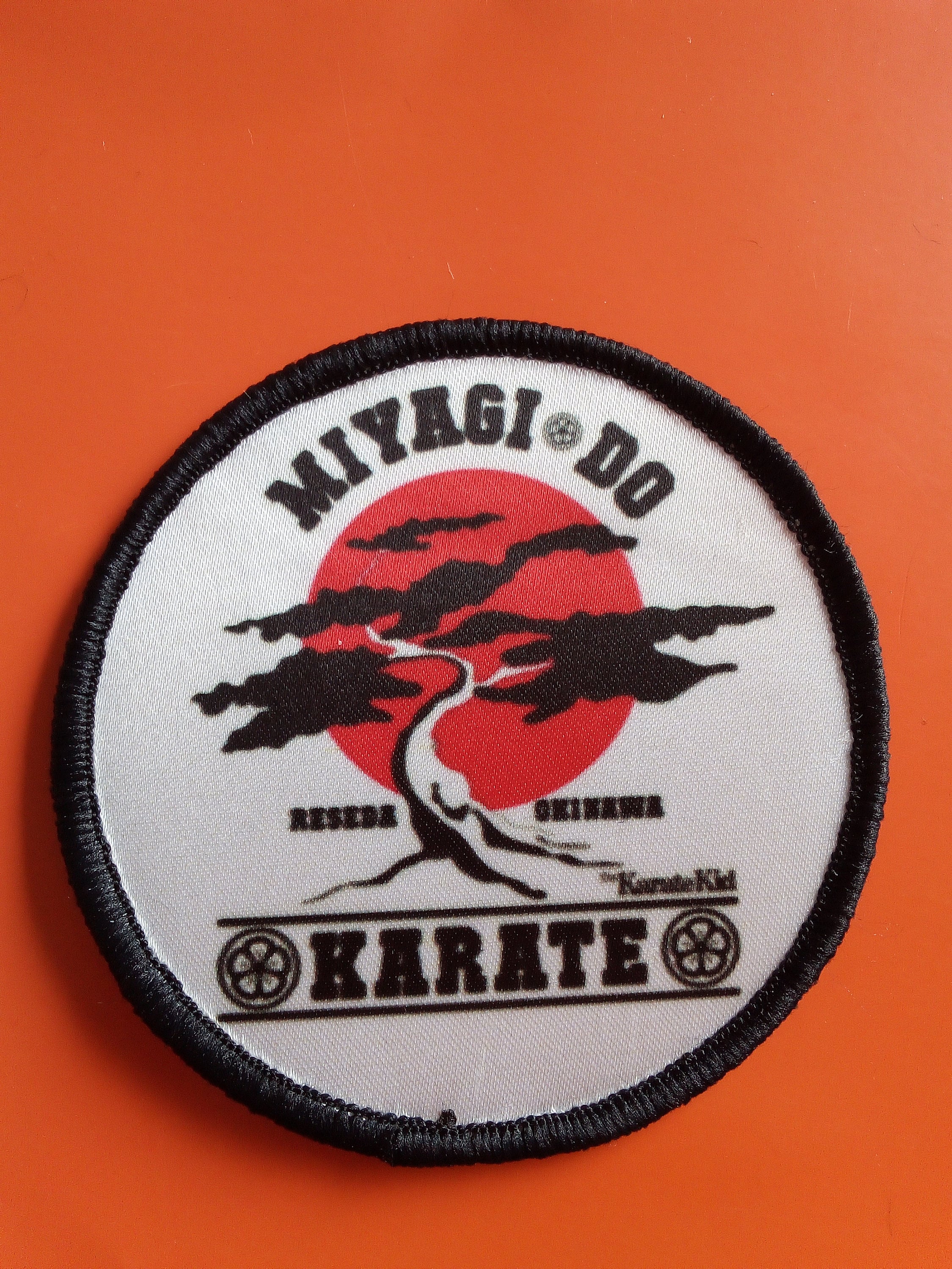 Ensemble De Karaté De Vintage Ou De Logo D'arts Martiaux, Emblème