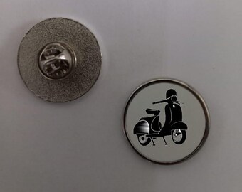 2.4cm Mod Scooter Biker Pin Badge