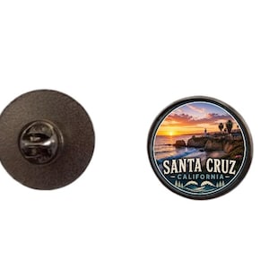 2.4cm Santa Cruz California USA Enamel Pin Badge