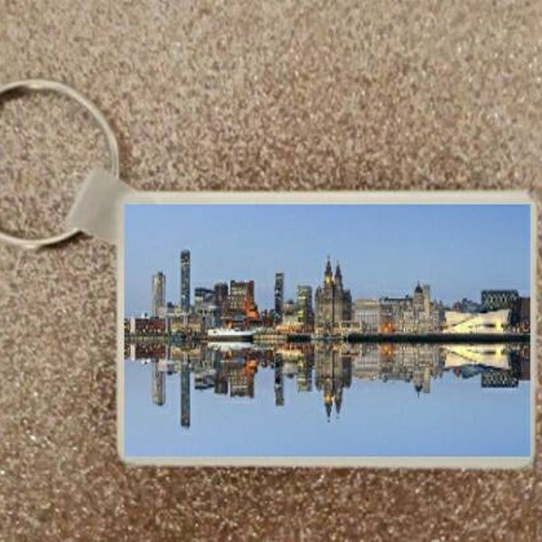 2.5" City of Liverpool Skyline UK Keyring Keychain