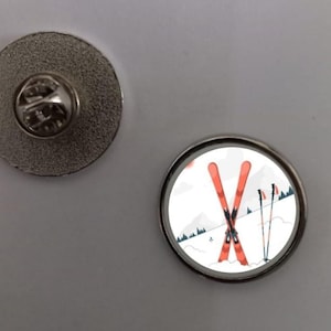 2.4cm Ski Skiing Enamel Pin Badge