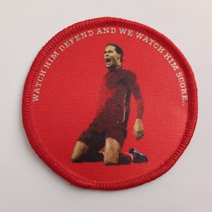 Klassieke geborduurde patch-badge van 7,5 cm voor voetballer