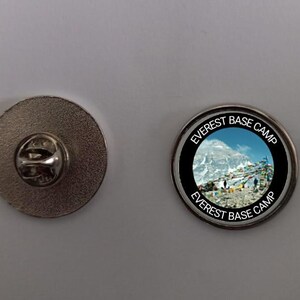 2,4 cm Everest Base Camp Nepal Anstecker