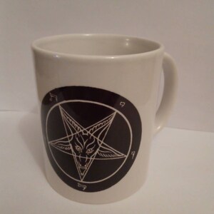 Kirche des Satans Tee / Kaffeebecher